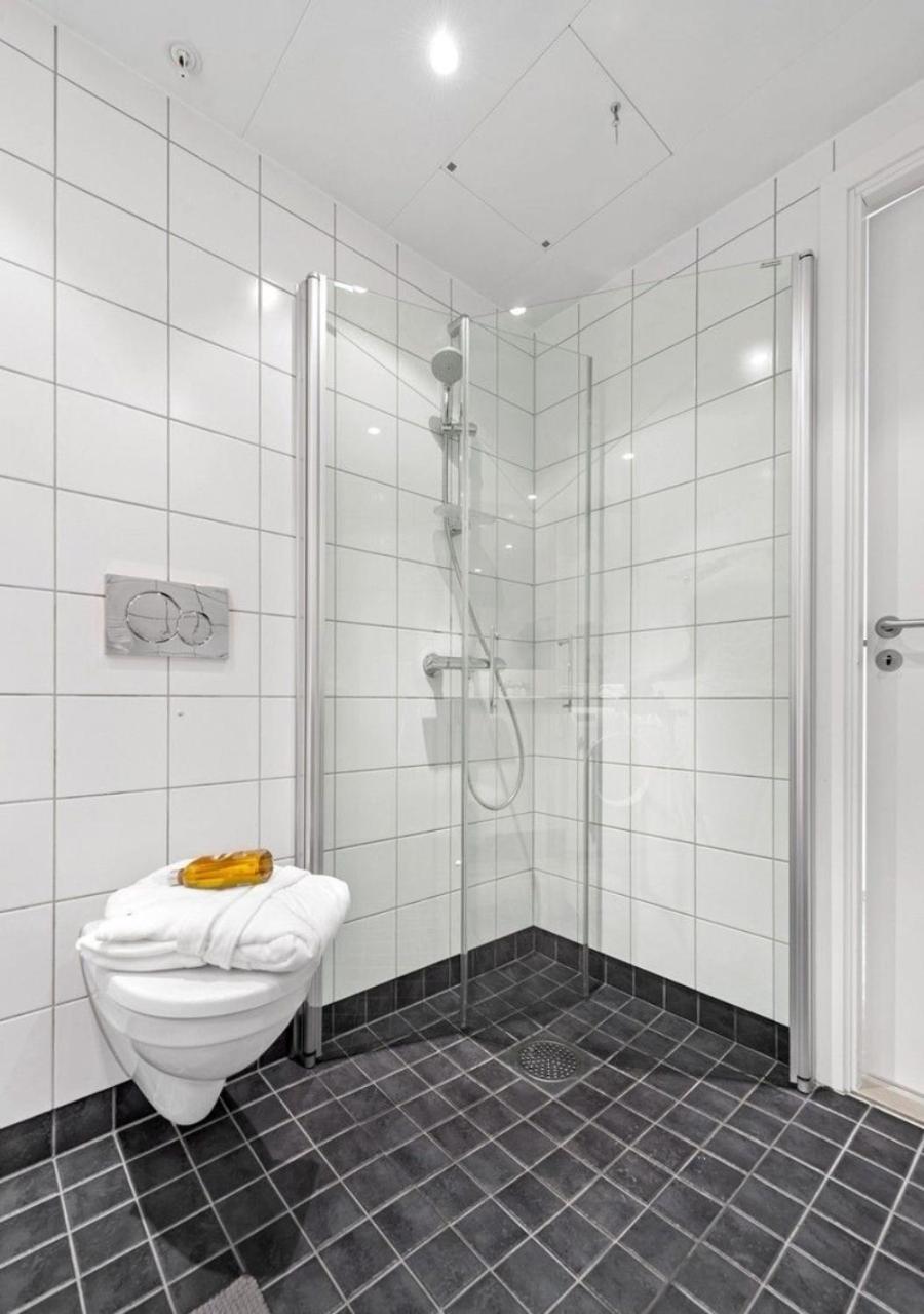 Seaside Apt - 2 Sunny Balconies - Modern - 6 Pax Осло Екстер'єр фото